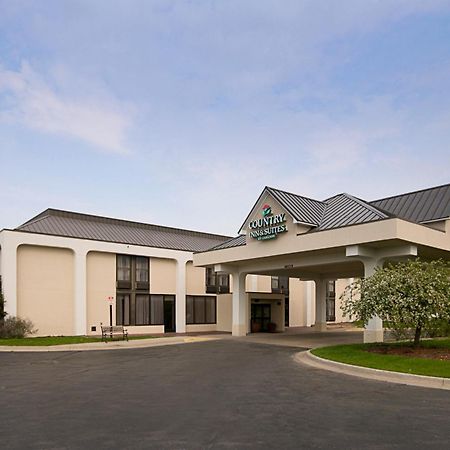 Quality Inn & Suites Сагино Экстерьер фото