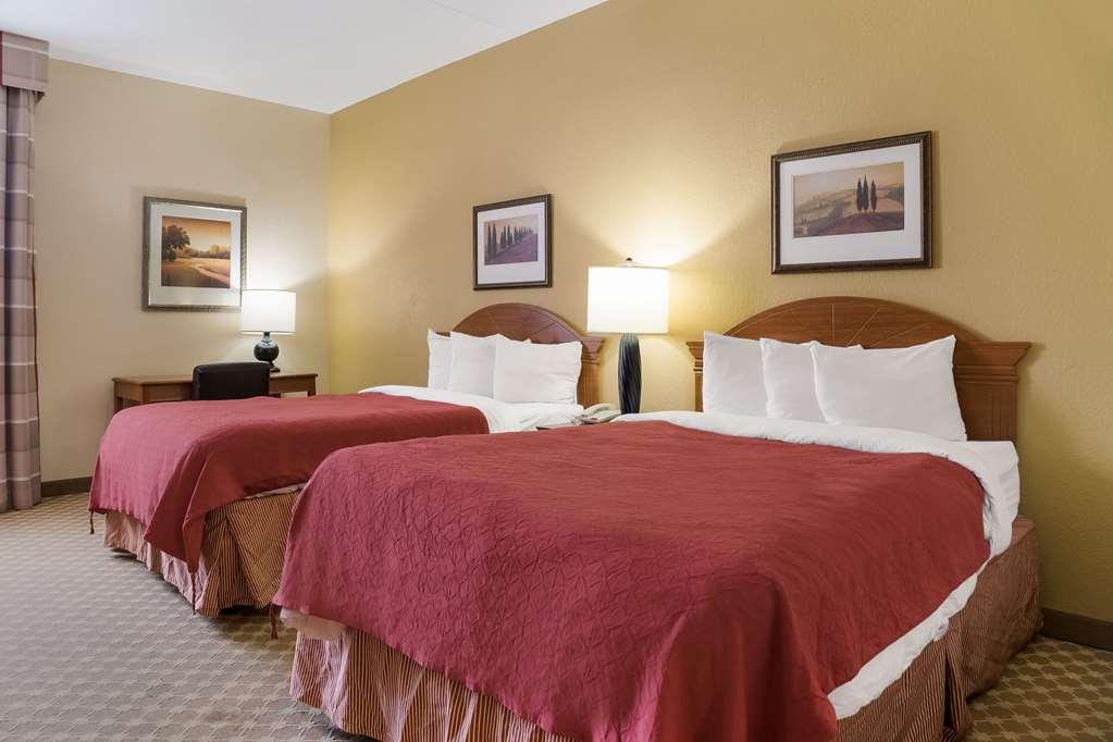 Quality Inn & Suites Сагино Номер фото