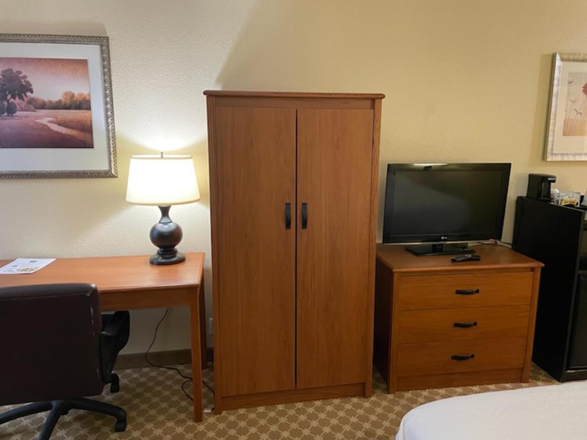 Quality Inn & Suites Сагино Экстерьер фото